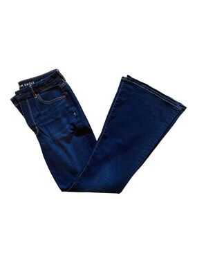AMERICAN EAGLE Curvy Super High Rise Flare Jeans Women’s Size 8